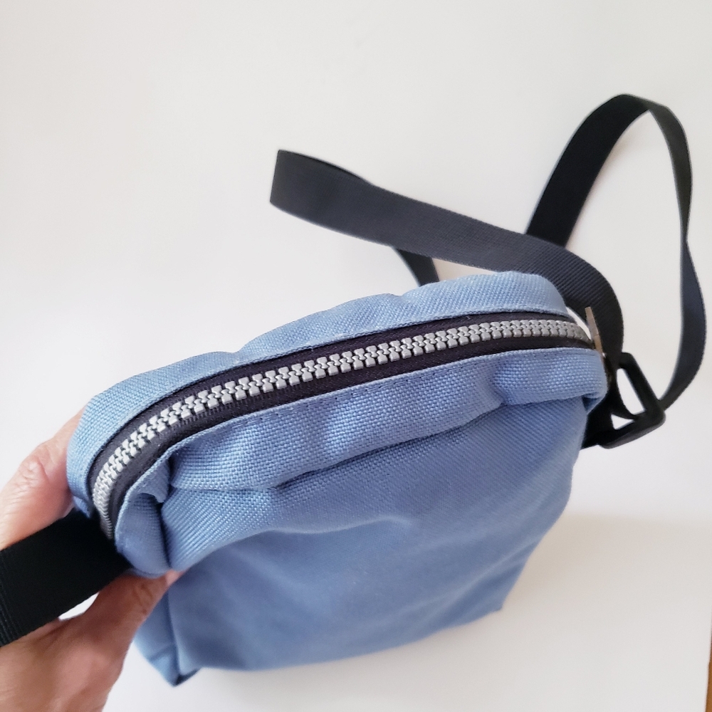 Vintage Gap Light Blue Crossbody Bag - Picture 10 of 13
